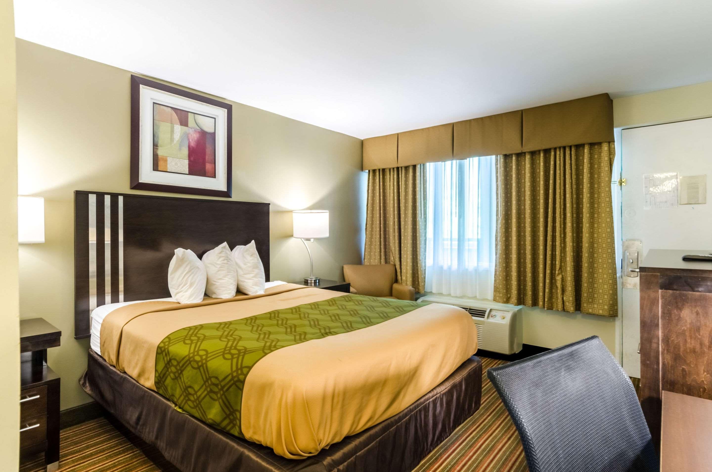 Econo Lodge Pittsfield Esterno foto