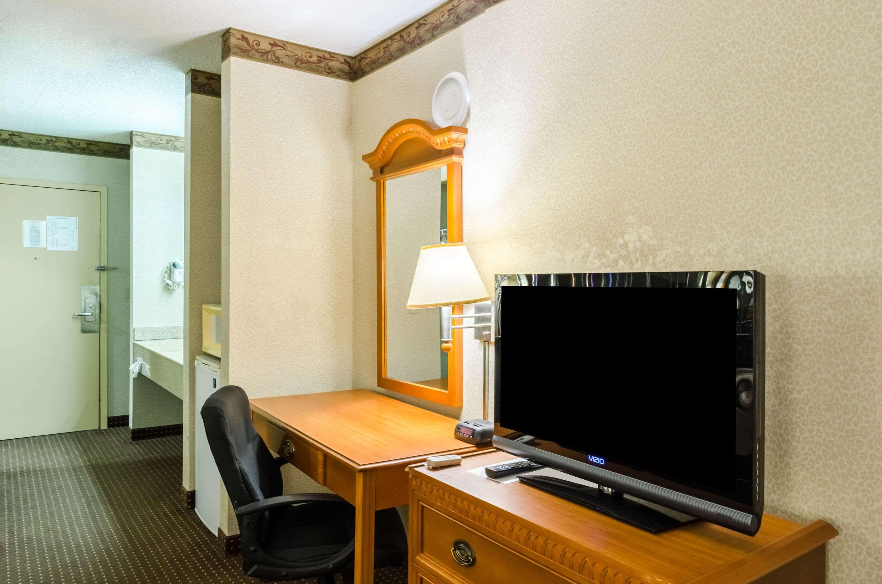 Econo Lodge Pittsfield Esterno foto